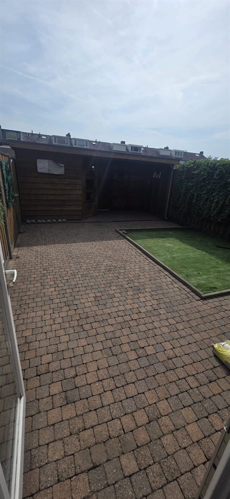 Terras na reiniging door PureTerra